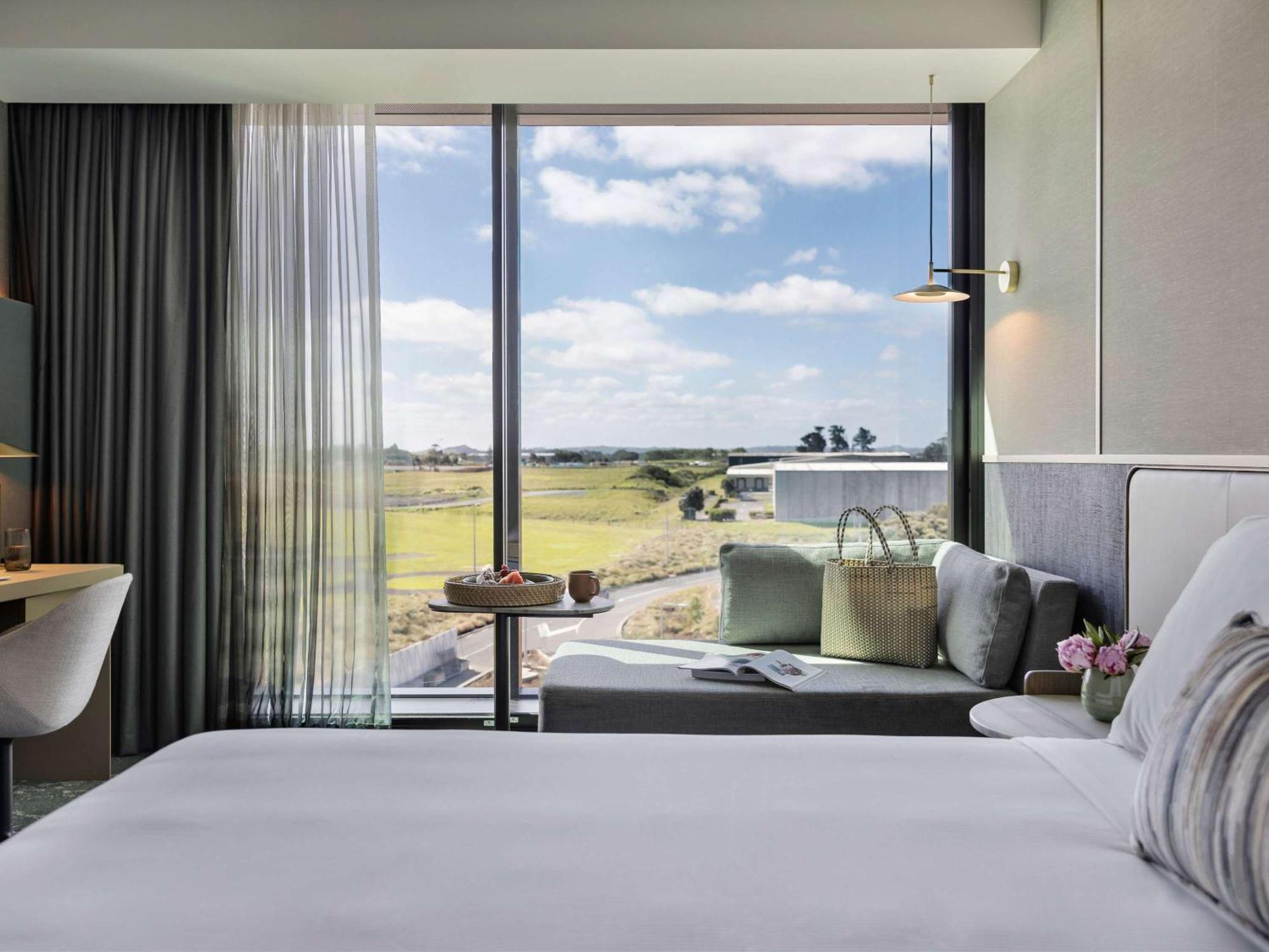 Pullman Auckland Airport Hotel Ngoại thất bức ảnh A room at the hotel