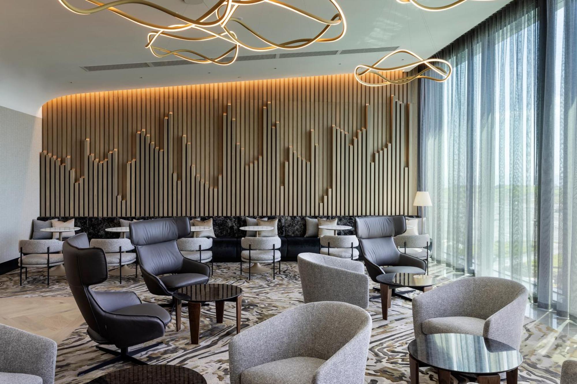 Pullman Auckland Airport Hotel Ngoại thất bức ảnh The lounge at the airport