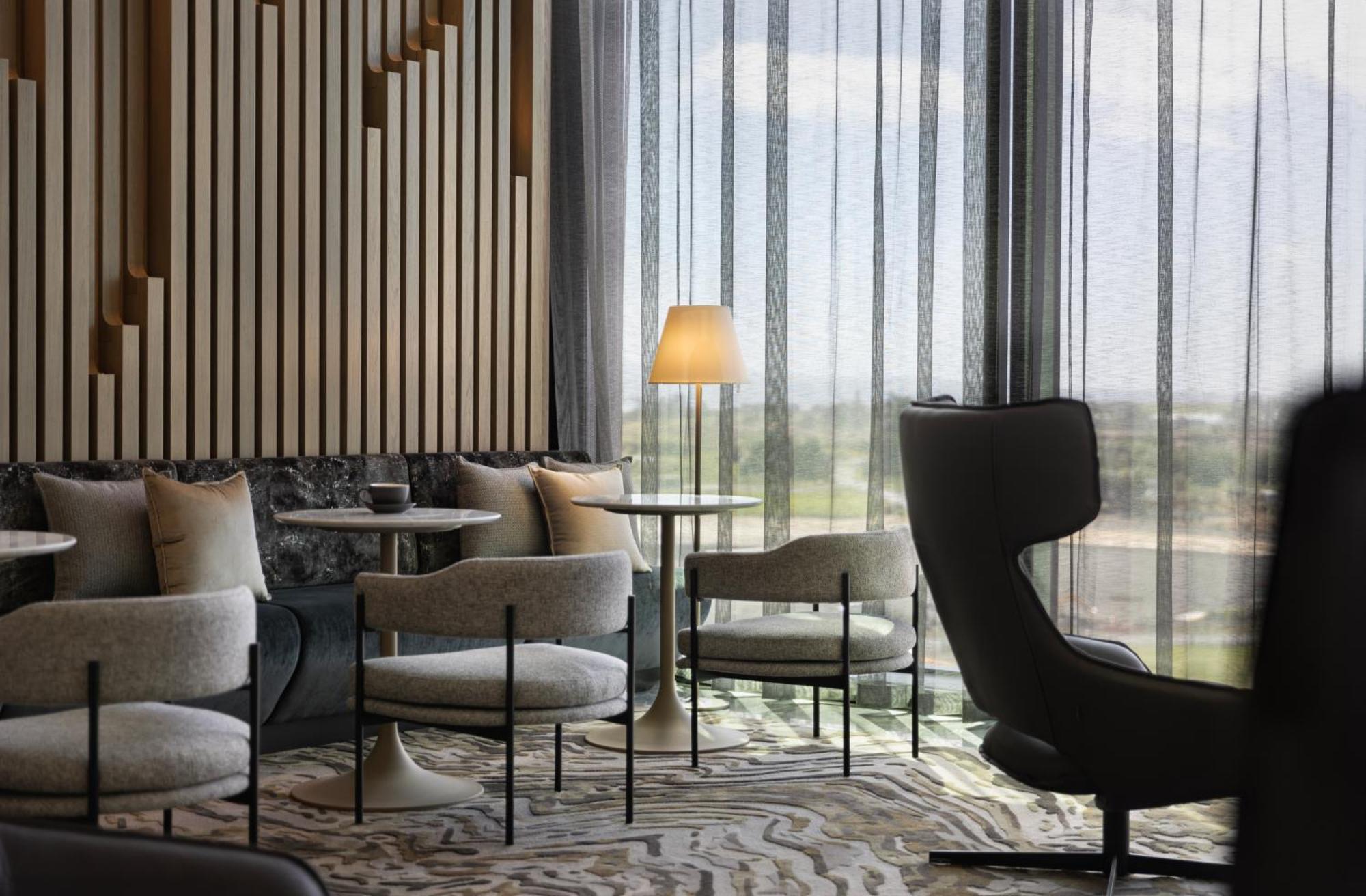 Pullman Auckland Airport Hotel Ngoại thất bức ảnh The Club Lounge at the Westin Hyderabad